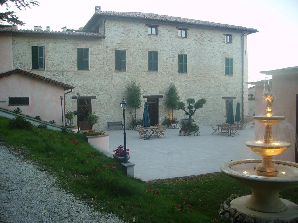 Dimora Della Fonte Hotel Greccio Exterior photo